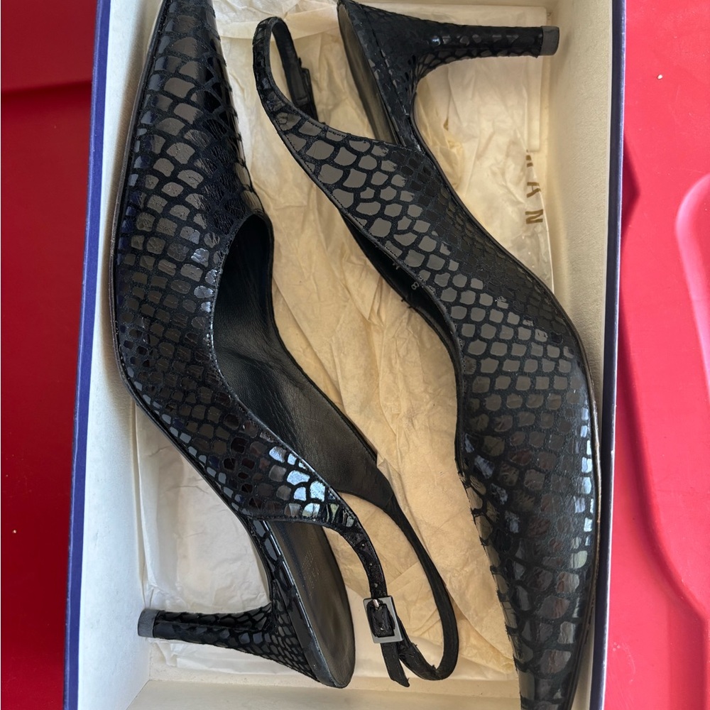 Stuart Weitzman Black Patterned Slingback Pointed… - image 2